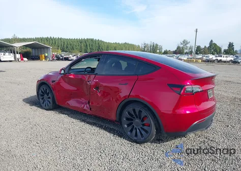 2024 Tesla Model Y Performance Dual Motor All-Wheel Drive from USA, damaged, VIN 7SAYGDEF9RF079267